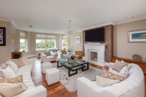 Photo 11- click for photo gallery